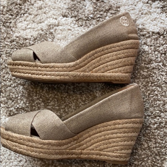 Tory Burch Tan/Gold Wedge Sandals - Picture 4 of 5
